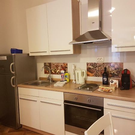 Studio Apartman Via Šibenik Extérieur photo