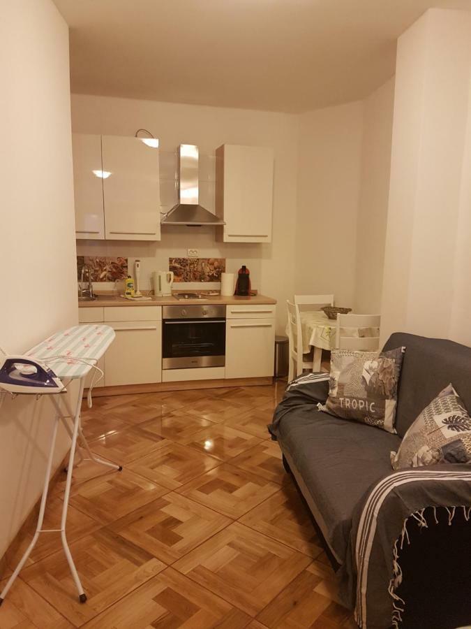 Studio Apartman Via Šibenik Extérieur photo